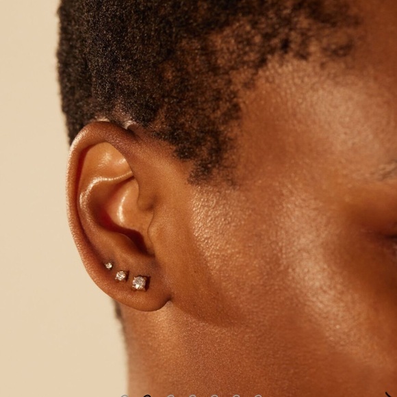 Catbird Angel Hair Diamond Stud Gold Earring, Sparkler (single) - Picture 2 of 7